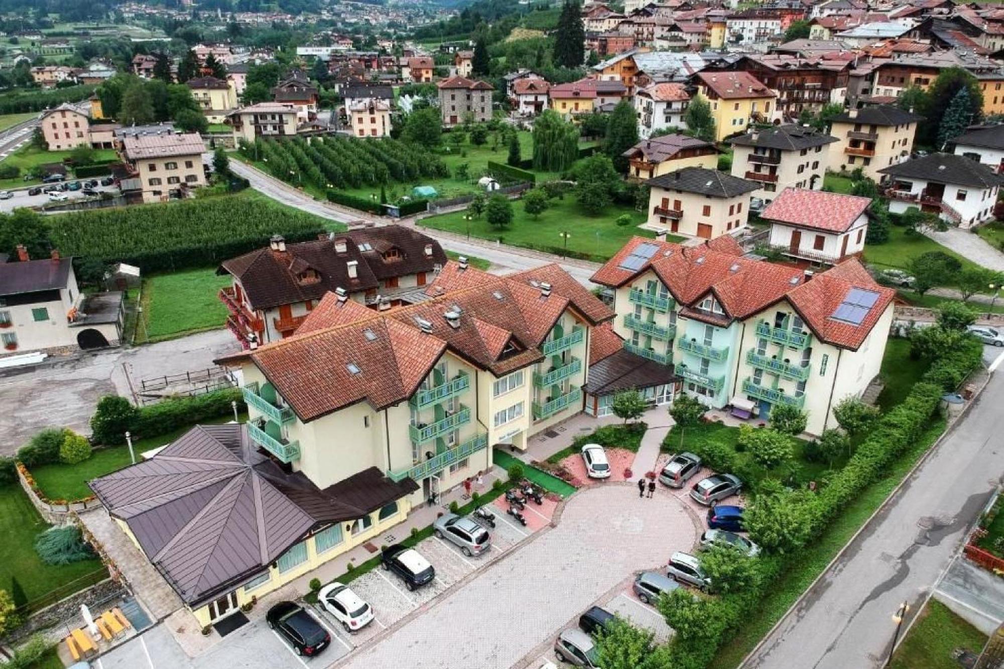 Hotel Garni Maria มอนคลาสสิโค ภายนอก รูปภาพ
