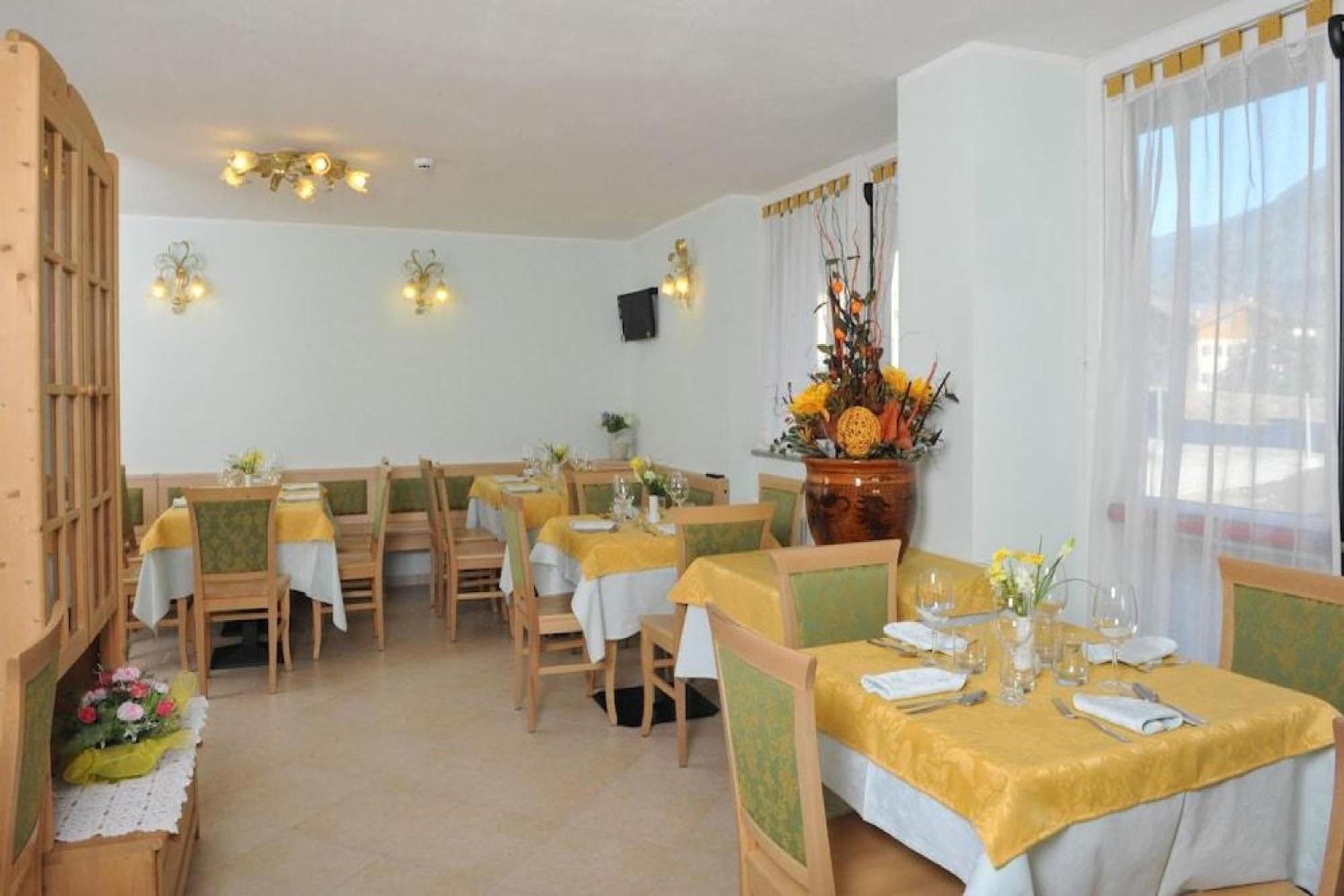 Hotel Garni Maria มอนคลาสสิโค ภายนอก รูปภาพ