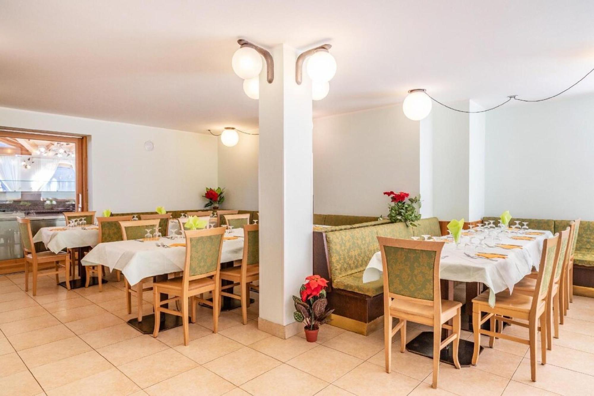 Hotel Garni Maria มอนคลาสสิโค ภายนอก รูปภาพ